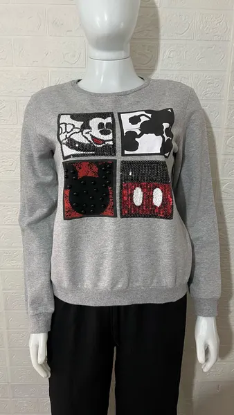 Moletom feminino forrado do Mickey
