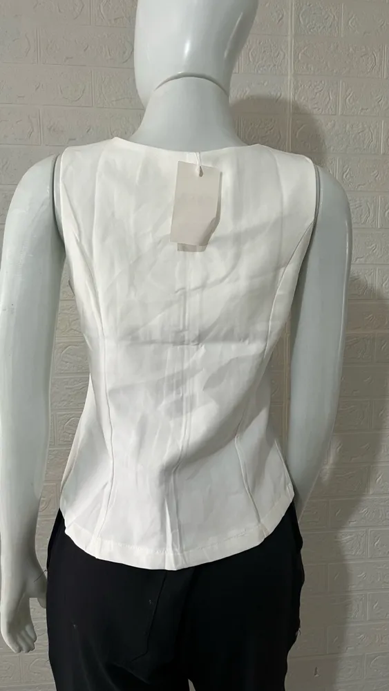 Colete feminino alfaiataria branco. (novo)