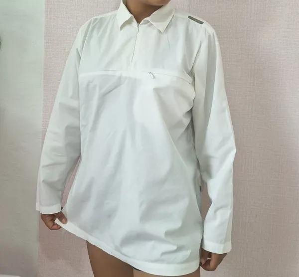 Bata de algodão branca Louis Vuitton