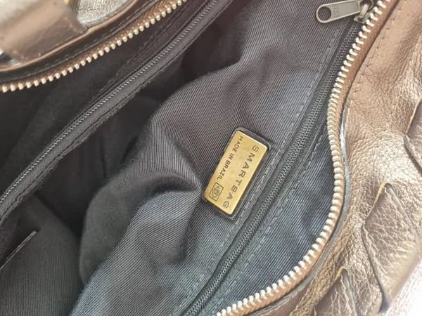 BOLSA DE OMBRO EM COURO COBRE SMARTBAG