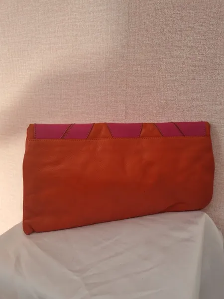 Carteira / bolsa de mão rosa e laranja em couro Iodice
