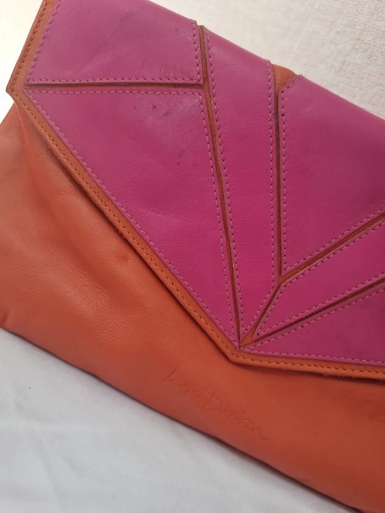 Carteira / bolsa de mão rosa e laranja em couro Iodice