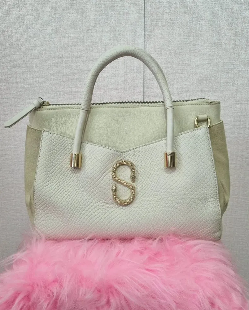 BOLSA TOTE DE COURO BEGE SCHUTZ ZENDY