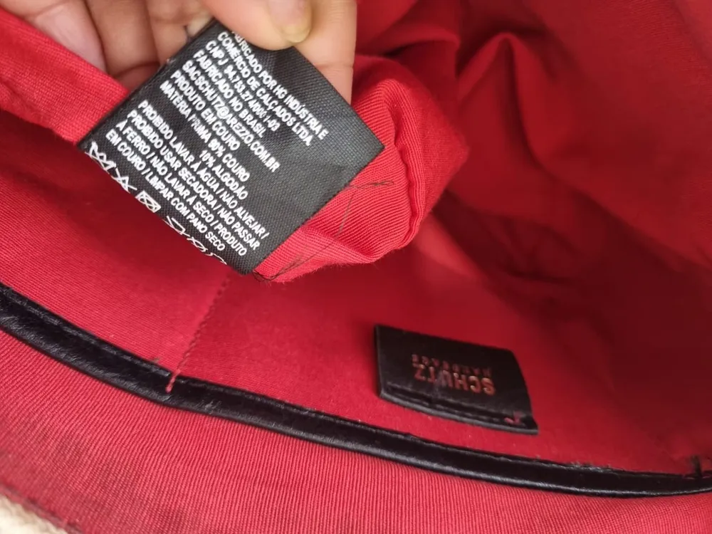 BOLSA TOTE DE COURO BEGE SCHUTZ ZENDY