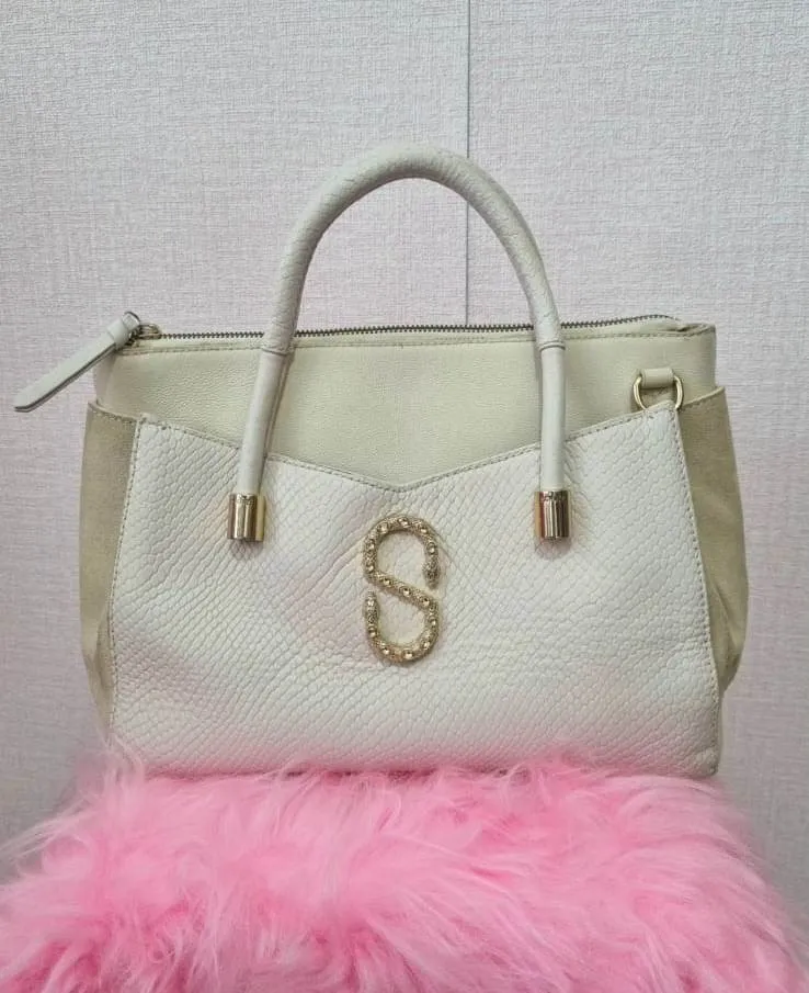 Bolsa de couro bege de ombro Schutz