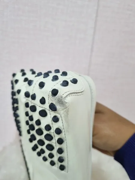 Mocassim em couro legitimo branco Tods