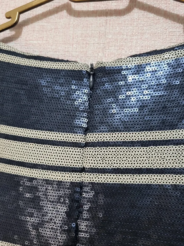 Vestido de paete branco e azul marinho Pierre Cardin