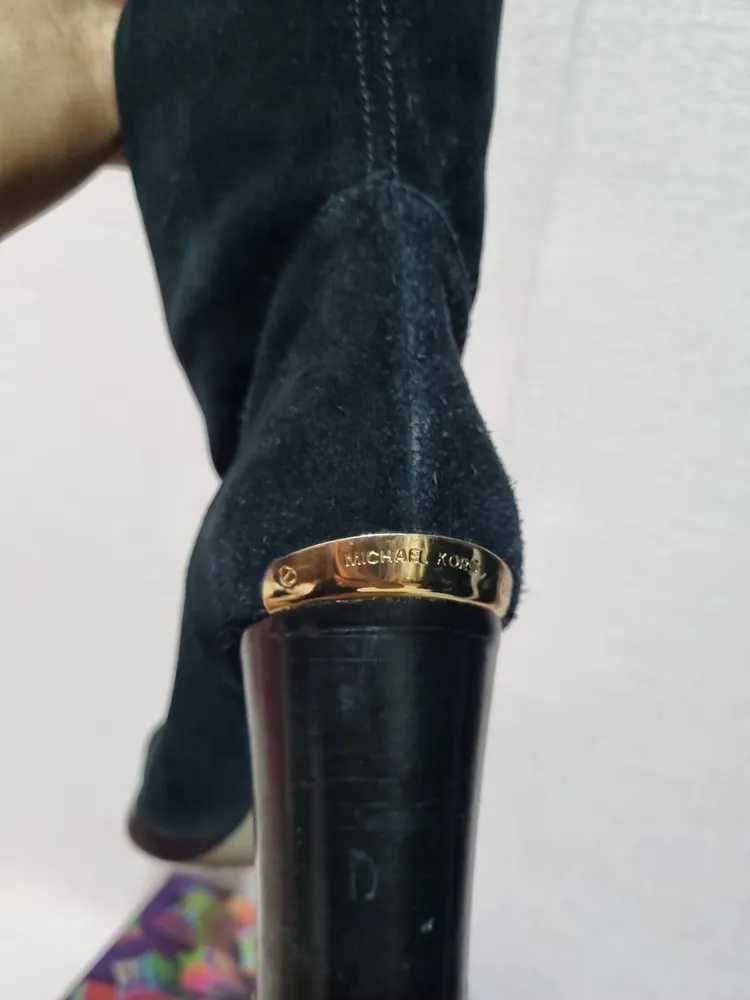 bOTA  EM COURO CAMURÇA mICHAEL KORS
