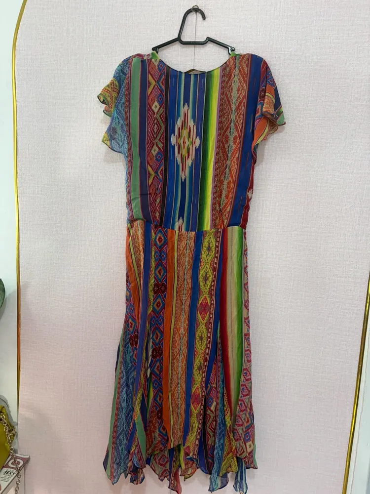 vestido de seda colorido e assimetrico ralph lauren