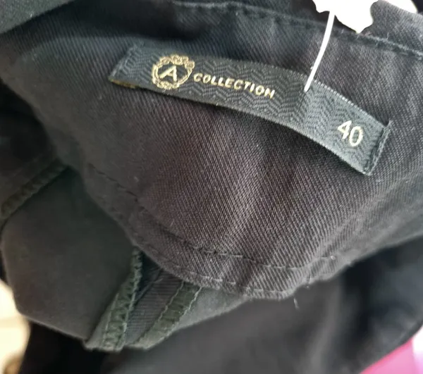 CALÇA PRETA CINTURA ALTA RENNER COM AMARRAÇÃO