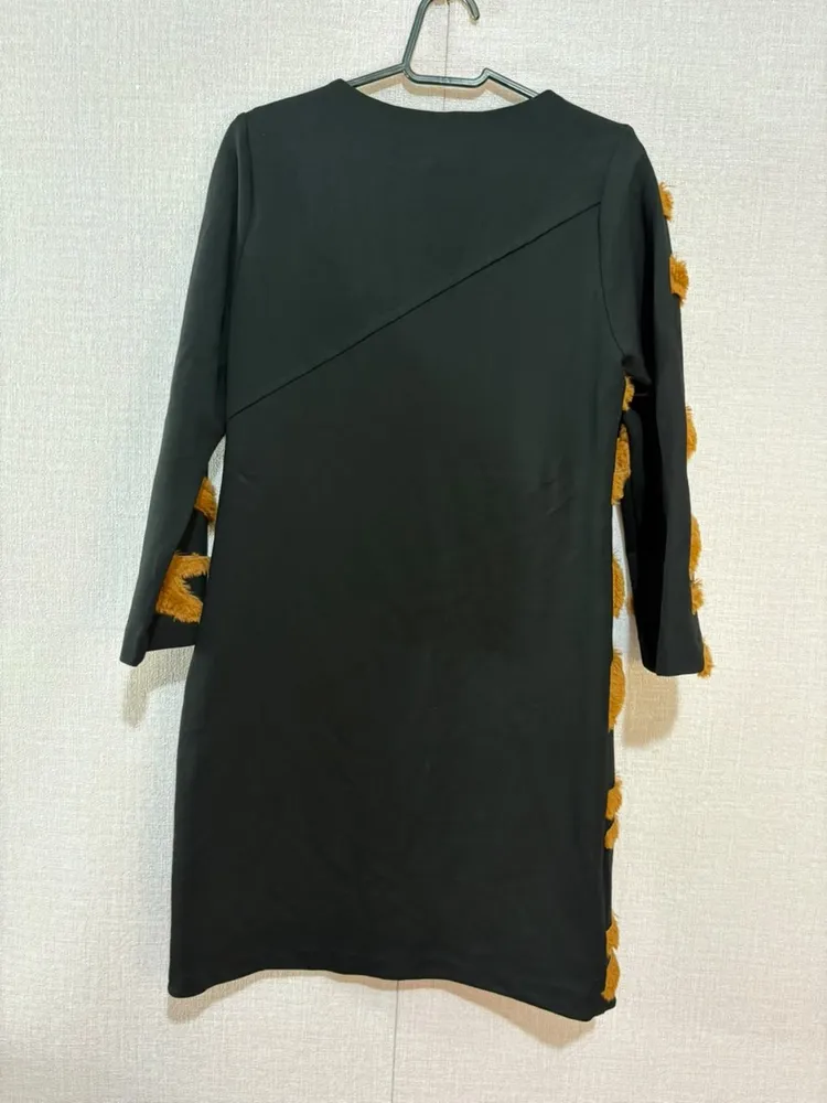 vestido curto missinclof  preto com pelucia