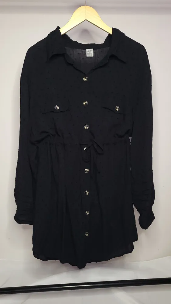 Vestido preto de pipoquinha com botões - Tamanho G1