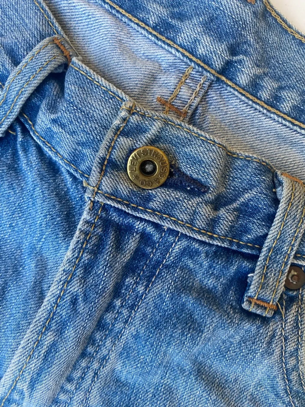 bermuda levis masculina