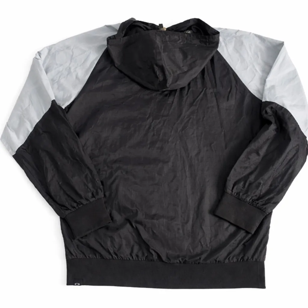 jaqueta oakley corta vento