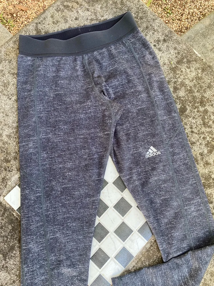 calca legging adidas