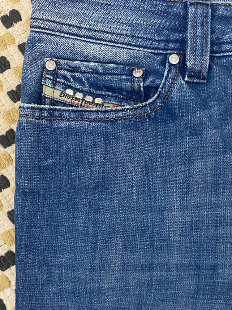 calca jeans feminina diesel