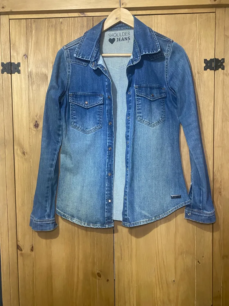 camisa jeans feminina