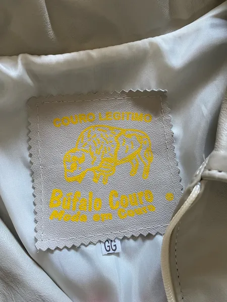 casaco branco couro