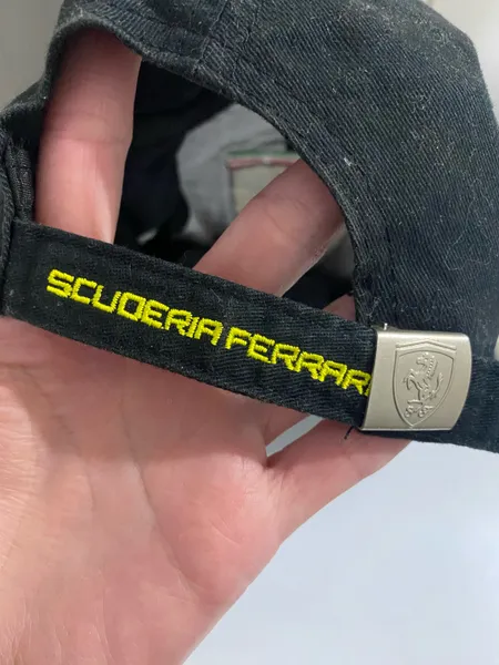 bone ferrari preto