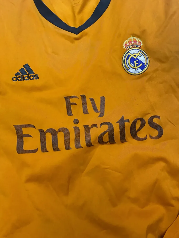 camisa REAL MADRID AWAY