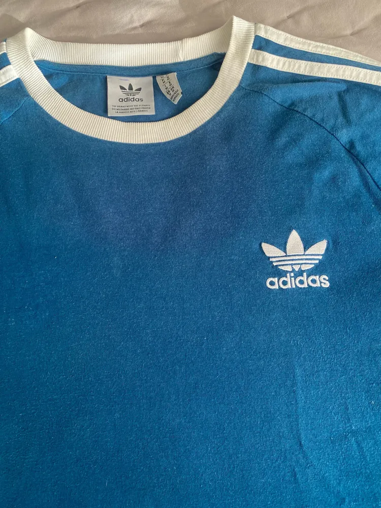 camiseta  adidas originals