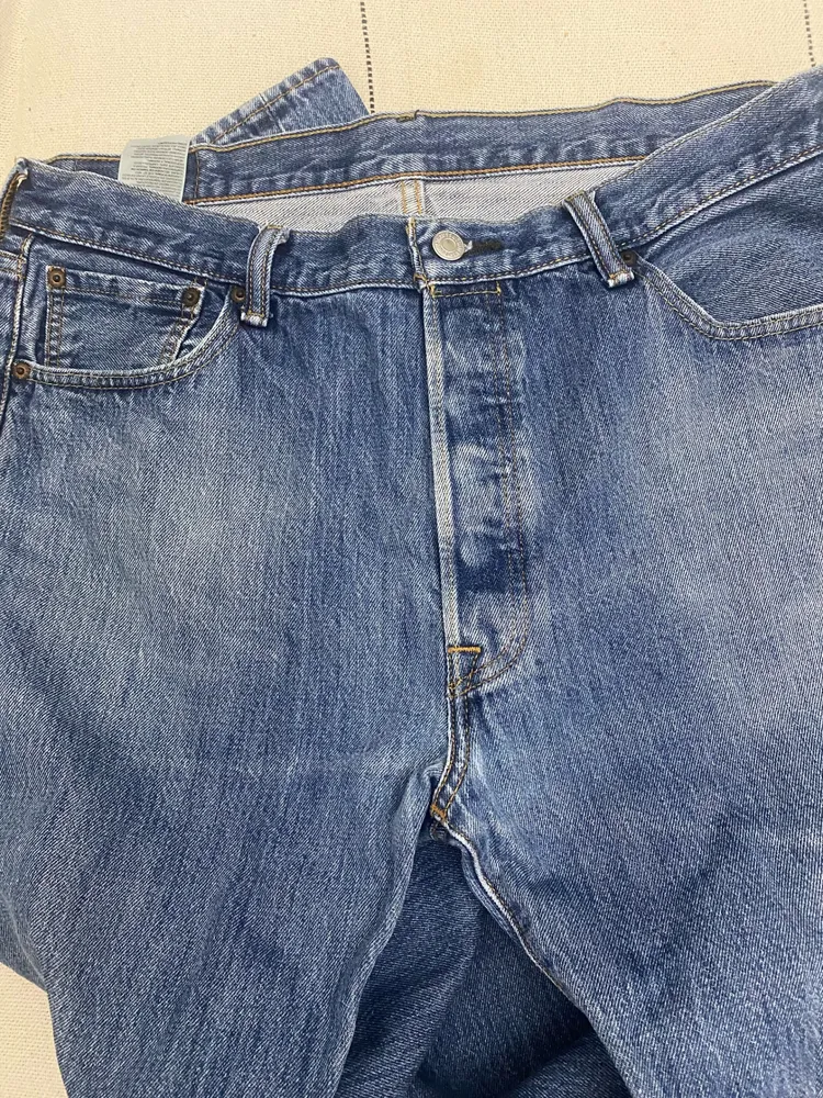 calça jeans LEVIS  501 masculina