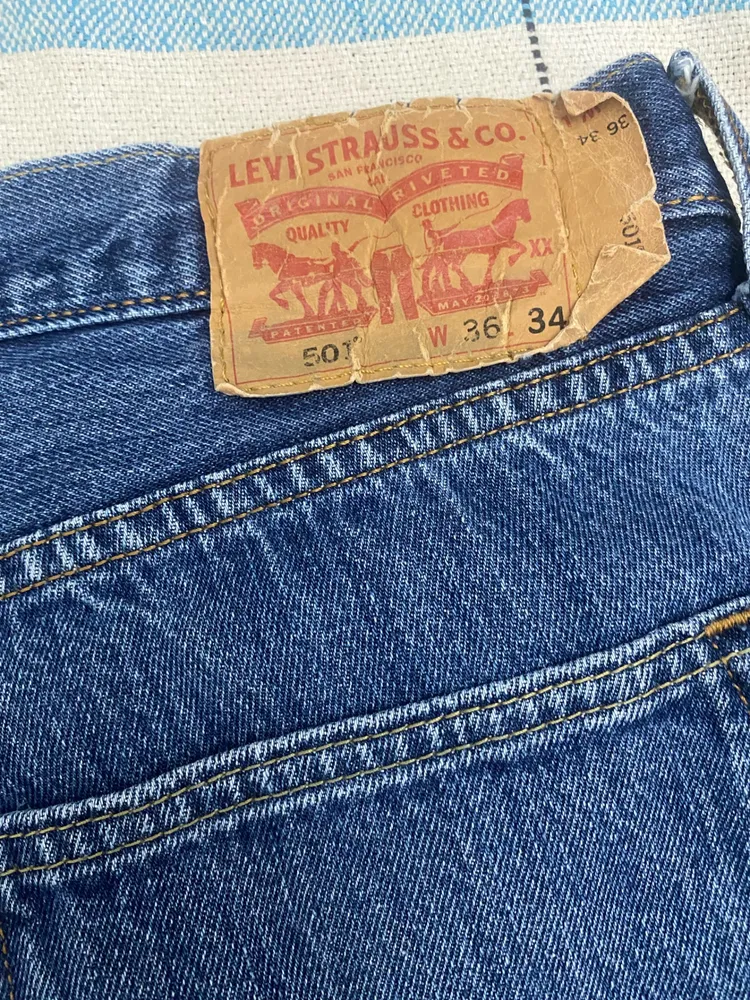 calça jeans LEVIS  501 masculina
