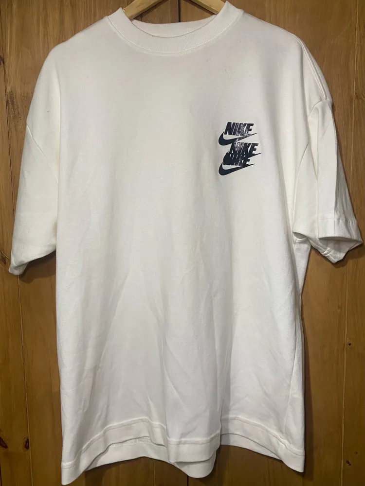 Camiseta NIKE WORLDTOUR M