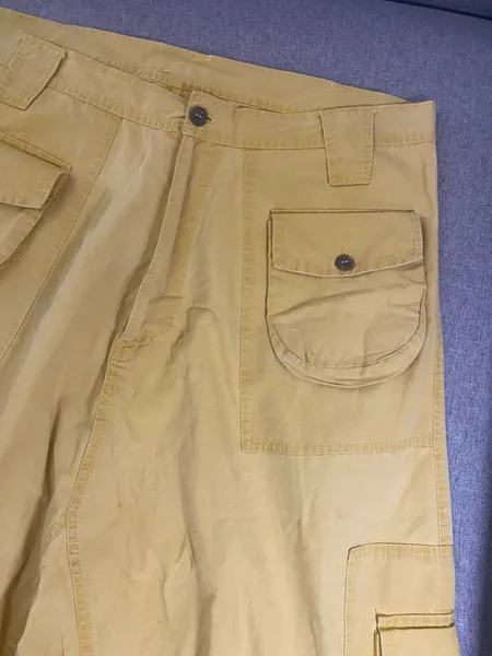 calça amarela feminina