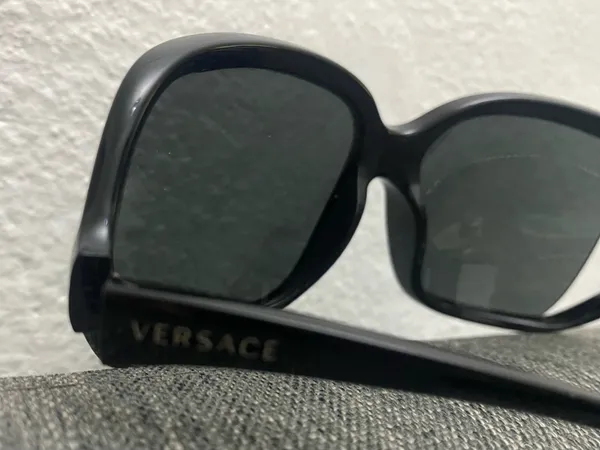 oculos sol femijino versace