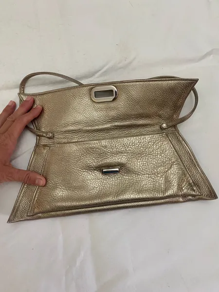 bolsa dourada vintage