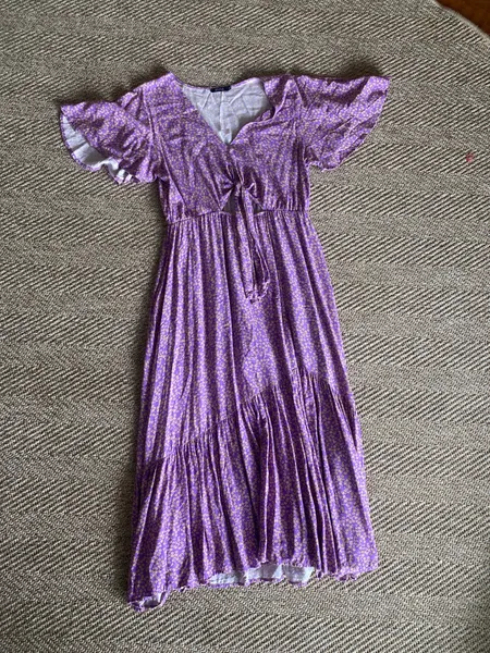 vestido roxo longo de lis