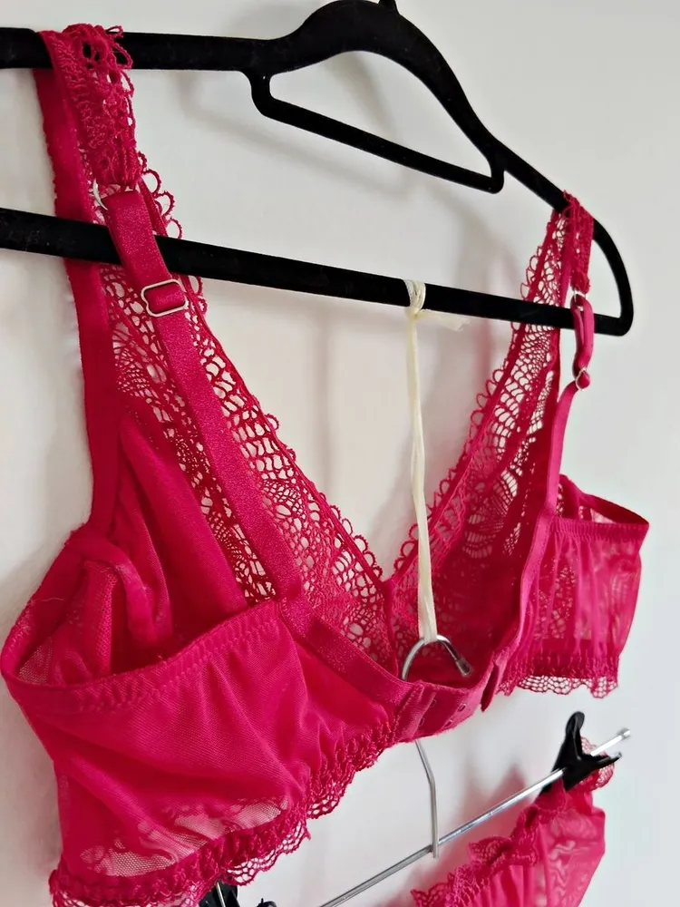 conjunto intimissimi renda pink