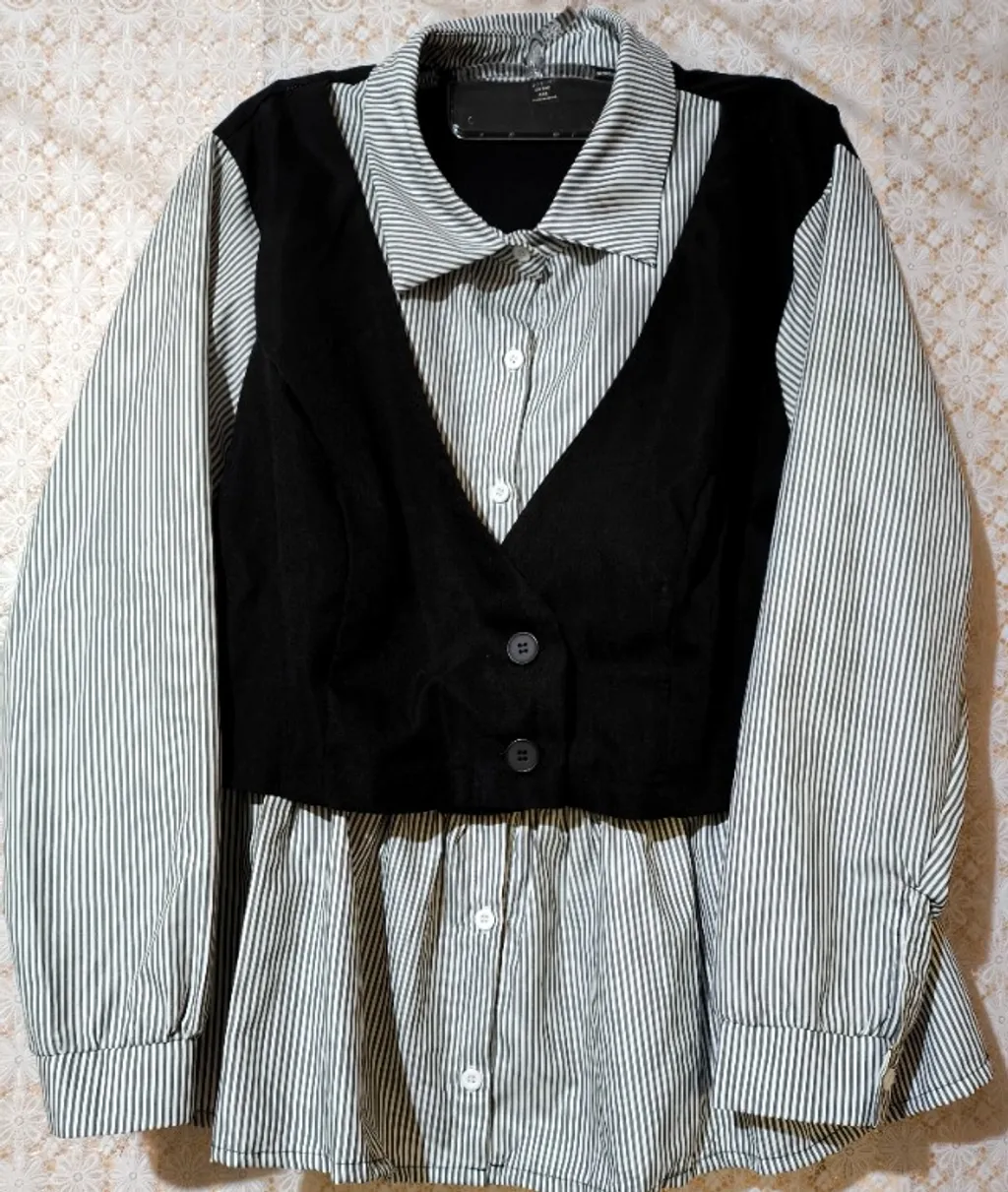 Conjunto shein camisa e calça social 50