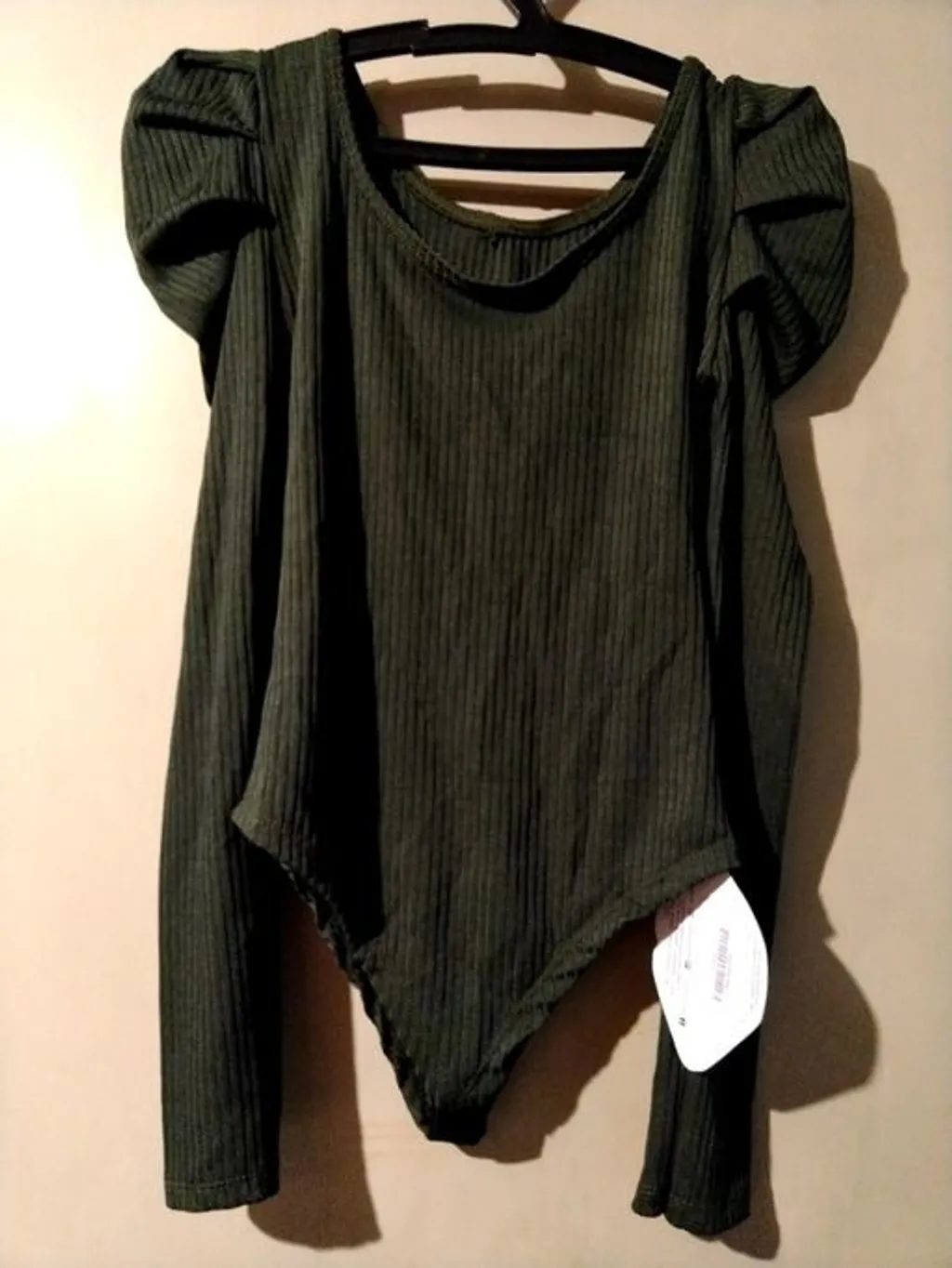 Body verde manga longa