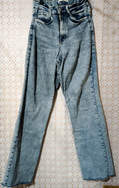 Calça jeans azul 40