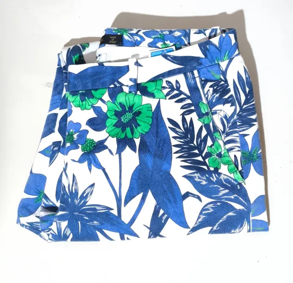 Calça zara floral azul e verde