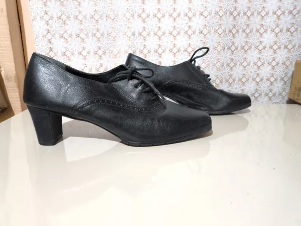 Oxford Feminino com salto 36