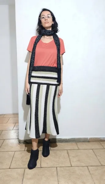 Saia midi p estilo sereia