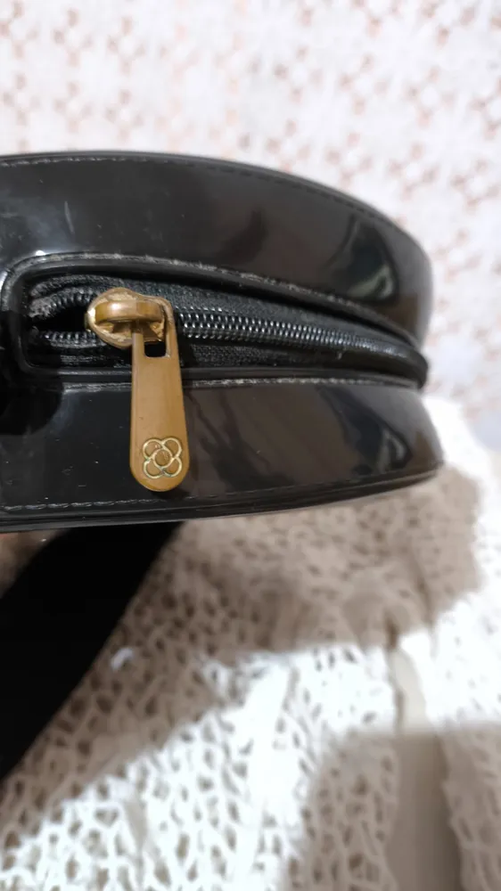 Bolsa Petite Jolie preta redonda