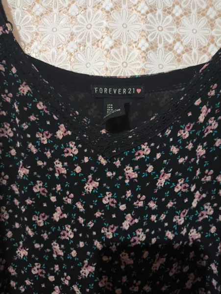 Vestido forever 21 florido preto m