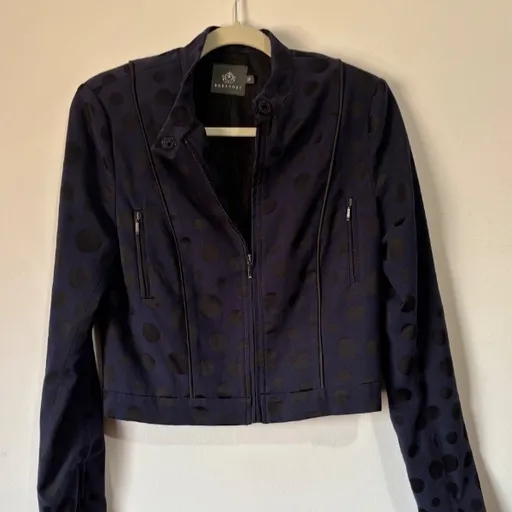 jaqueta azul com estampa de poa, da bobstore