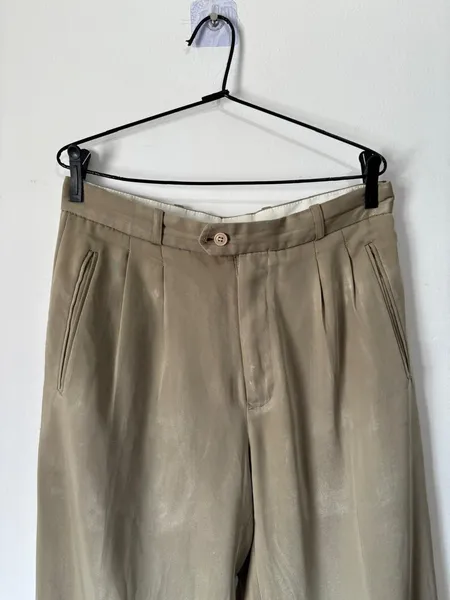 calça de alfaiataria caramelo, da preston field