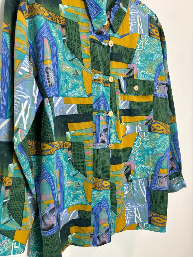 camisa vintage com estampa geométrica
