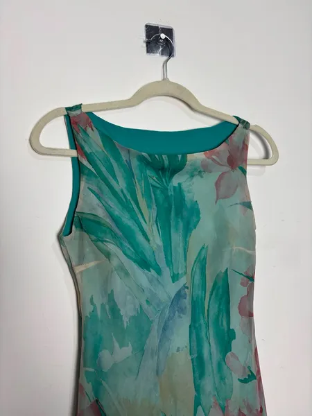 vestido midi estampado floral de tule