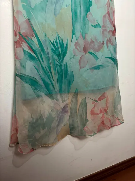 vestido midi estampado floral de tule