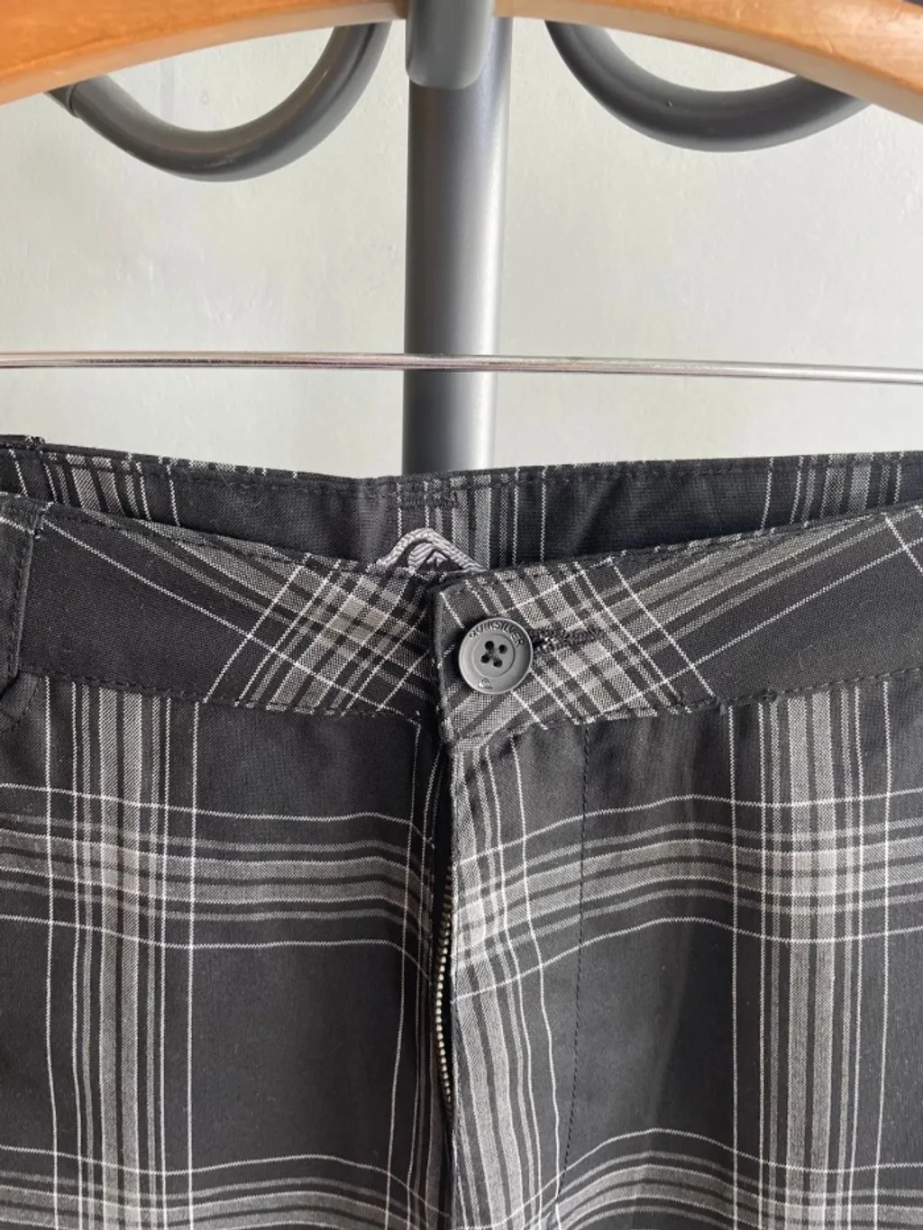 bermuda Quiksilver cinza Tam 34 EUA