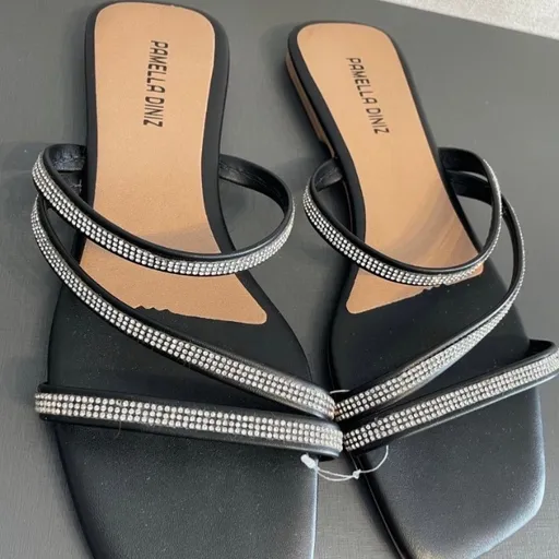 Rasteirinha com strass - Tam 37