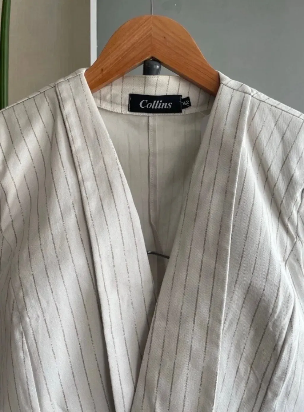 Blazer curto Collins - Tam 42