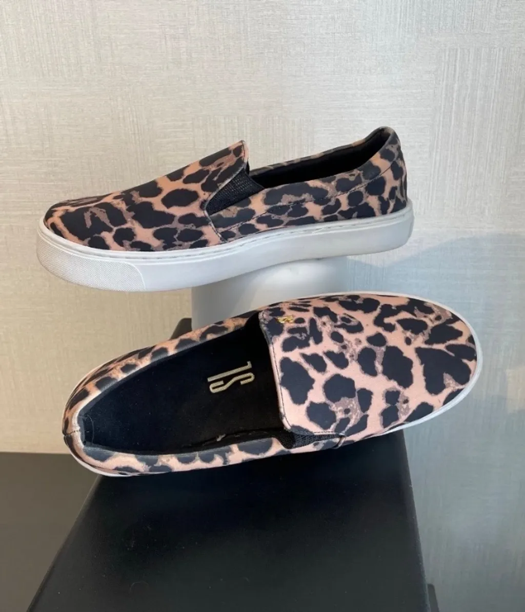 Tenis Santa Lolla, estampa de onça - TAM 37